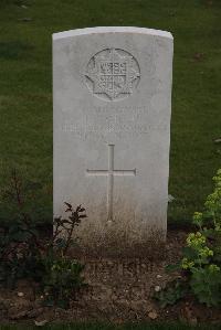 Wancourt British Cemetery - Willis, J J