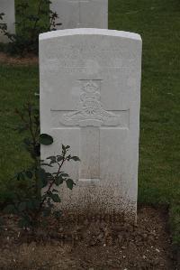 Wancourt British Cemetery - Wood, George Jesse