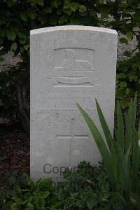Wancourt British Cemetery - Wragg, W