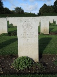Warloy-Baillon Communal Cemetery Extension - Burridge, Charles Edward