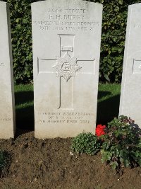 Warloy-Baillon Communal Cemetery Extension - Burry, Francis Hugh