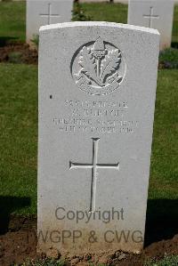 Warloy-Baillon Communal Cemetery Extension - Burton, W
