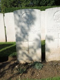 Warloy-Baillon Communal Cemetery Extension - Callaway, A
