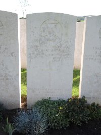 Warloy-Baillon Communal Cemetery Extension - Carr, Sydney