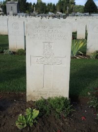 Warloy-Baillon Communal Cemetery Extension - Casey, J