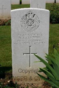 Warloy-Baillon Communal Cemetery Extension - Chambers, Harry