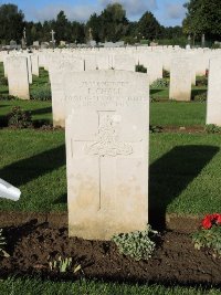 Warloy-Baillon Communal Cemetery Extension - Chase, P