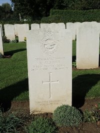 Warloy-Baillon Communal Cemetery Extension - Clarke, Donald