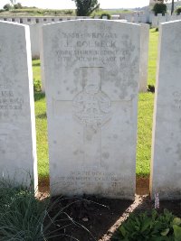 Warloy-Baillon Communal Cemetery Extension - Colbeck, J