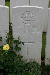 Warloy-Baillon Communal Cemetery Extension - Cooper, Herbert Lloyd