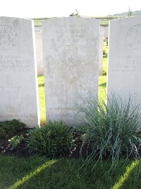 Warloy-Baillon Communal Cemetery Extension - Davidson, F