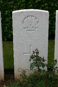 Warloy-Baillon Communal Cemetery Extension - Davies, Arthur