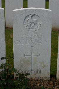 Warloy-Baillon Communal Cemetery Extension - Deacon, W H