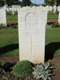 Warloy-Baillon Communal Cemetery Extension - Diamond, J