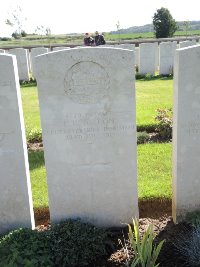 Warloy-Baillon Communal Cemetery Extension - Dillon, L E