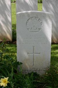 Warloy-Baillon Communal Cemetery Extension - Dobbie, Henry Stewart