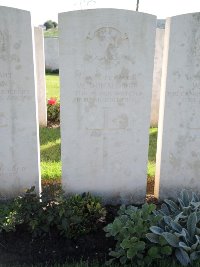 Warloy-Baillon Communal Cemetery Extension - Donaldson, W