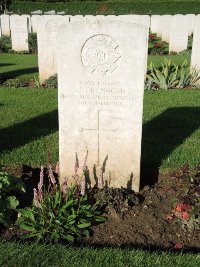 Warloy-Baillon Communal Cemetery Extension - Drummond, J