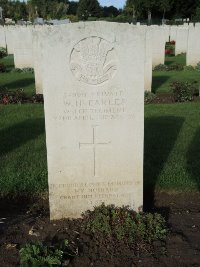 Warloy-Baillon Communal Cemetery Extension - Earles, William Henry