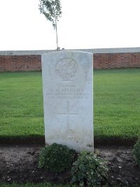 Warloy-Baillon Communal Cemetery Extension - Ellis, Edward Miller