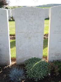 Warloy-Baillon Communal Cemetery Extension - Everett, G T