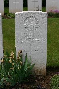 Warloy-Baillon Communal Cemetery Extension - Greaves, Arthur