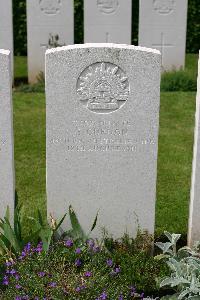 Warloy-Baillon Communal Cemetery Extension - Gurdon, Edwin
