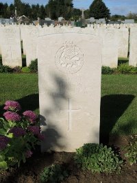 Warloy-Baillon Communal Cemetery Extension - Harrison, E