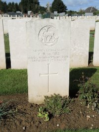 Warloy-Baillon Communal Cemetery Extension - Hodes, Francis Percy