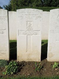 Warloy-Baillon Communal Cemetery Extension - Howarth, A