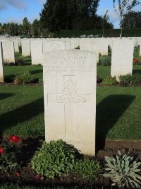 Warloy-Baillon Communal Cemetery Extension - Huson, James