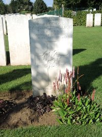 Warloy-Baillon Communal Cemetery Extension - Ingouville-Williams, Edward Charles