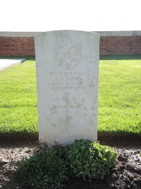 Warloy-Baillon Communal Cemetery Extension - King, R B