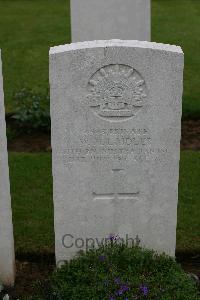 Warloy-Baillon Communal Cemetery Extension - Laidler, William Matthew