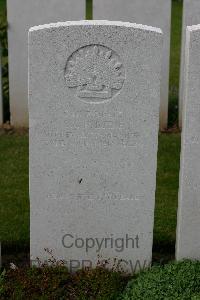 Warloy-Baillon Communal Cemetery Extension - Lane, Sidney Claude P.
