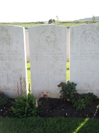Warloy-Baillon Communal Cemetery Extension - Lattimer, T H