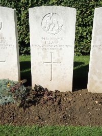 Warloy-Baillon Communal Cemetery Extension - Law, H