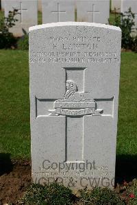 Warloy-Baillon Communal Cemetery Extension - Lawton, F