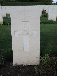 Warloy-Baillon Communal Cemetery Extension - Lelliott, Alfred