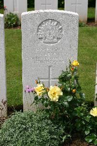 Warloy-Baillon Communal Cemetery Extension - Leonard, William C.