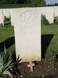 Warloy-Baillon Communal Cemetery Extension - MacNeil, J