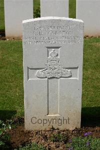 Warloy-Baillon Communal Cemetery Extension - Marston, E D