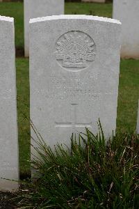 Warloy-Baillon Communal Cemetery Extension - Martin, Herbert