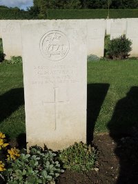 Warloy-Baillon Communal Cemetery Extension - Maynard, G