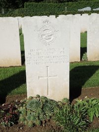 Warloy-Baillon Communal Cemetery Extension - McCutcheon, Hugh Edward