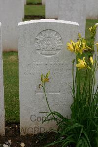 Warloy-Baillon Communal Cemetery Extension - McDonald, Richard