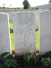 Warloy-Baillon Communal Cemetery Extension - McHattie, Alexander