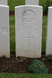 Warloy-Baillon Communal Cemetery Extension - McManus, Owen
