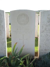 Warloy-Baillon Communal Cemetery Extension - Mitchell, Richard