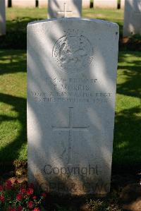 Warloy-Baillon Communal Cemetery Extension - Morris, P